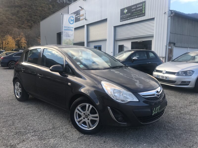 CORSA D ph2 - 1.3 cdti COSMO 95cv S&S ecoFLEX - GARANTIE 6 MOIS