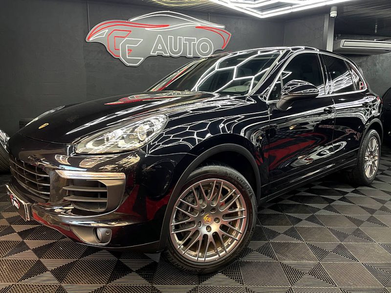 PORSCHE CAYENNE 2016