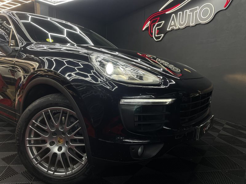 PORSCHE CAYENNE 2016