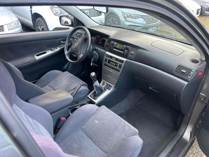 TOYOTA COROLLA 2003