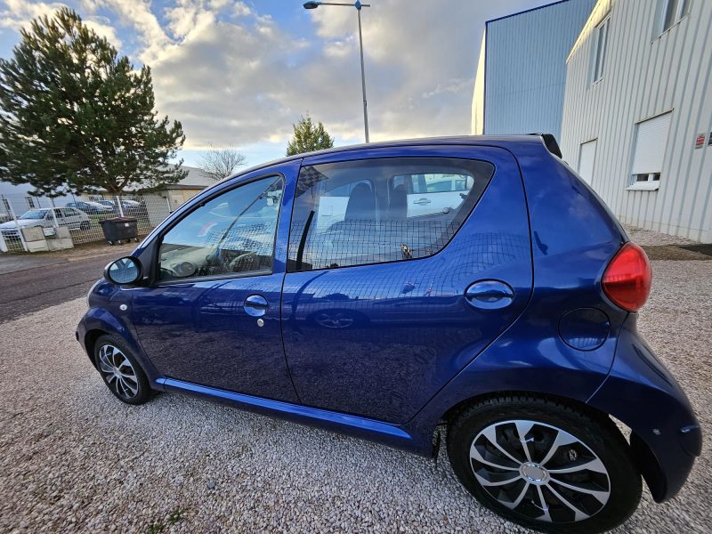 TOYOTA AYGO 2007