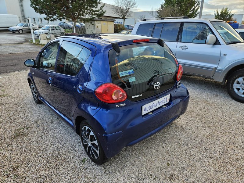 TOYOTA AYGO 2007