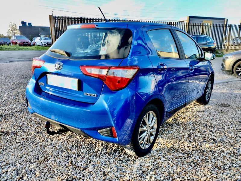 TOYOTA YARIS DYNAMIC 2018