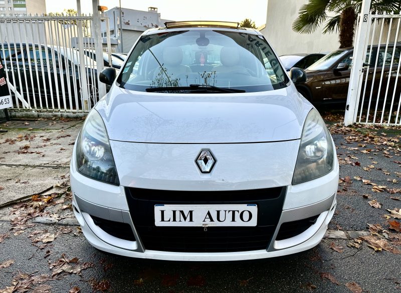 RENAULT SCENIC 2011