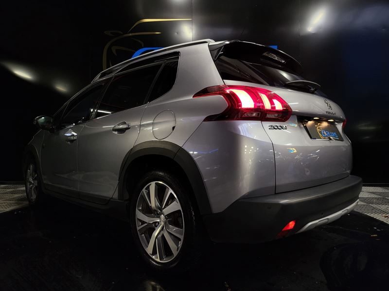 PEUGEOT 2008 1.2 PURETECH 110CH CROSSWAY / TOIT PANO+CAMERA+CARPLAY