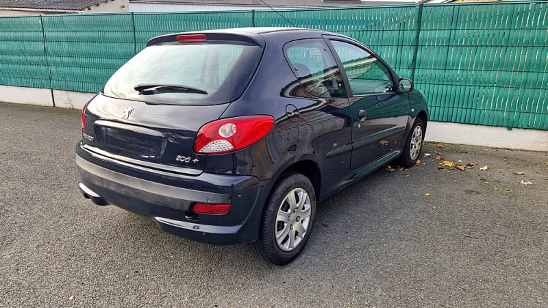 PEUGEOT 206+ 2011