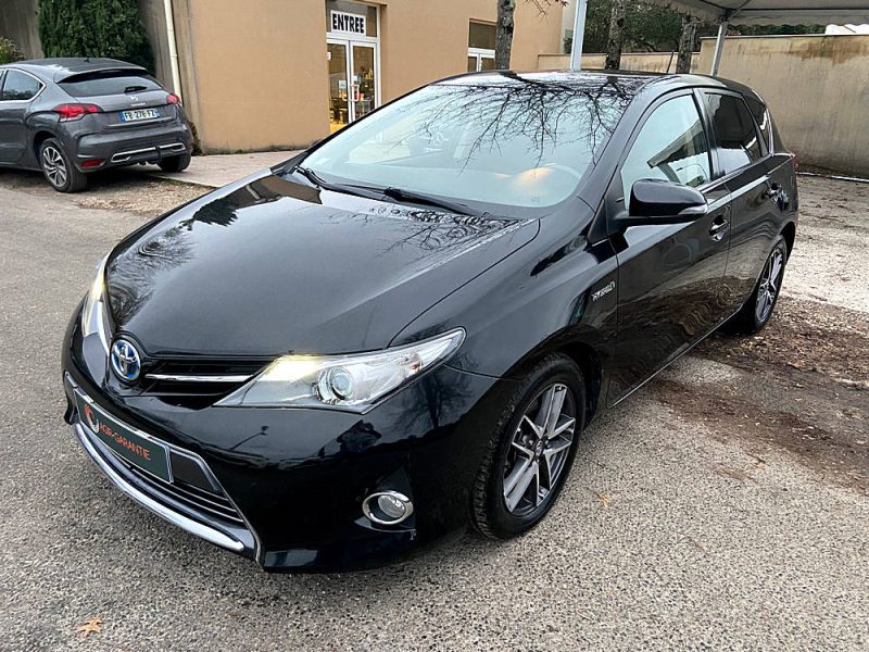 TOYOTA AURIS 1.8 HYBRID 136CV SKYBLUE