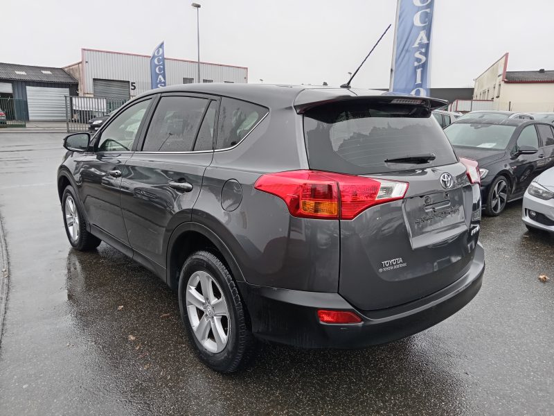 TOYOTA RAV 4 IV 2013