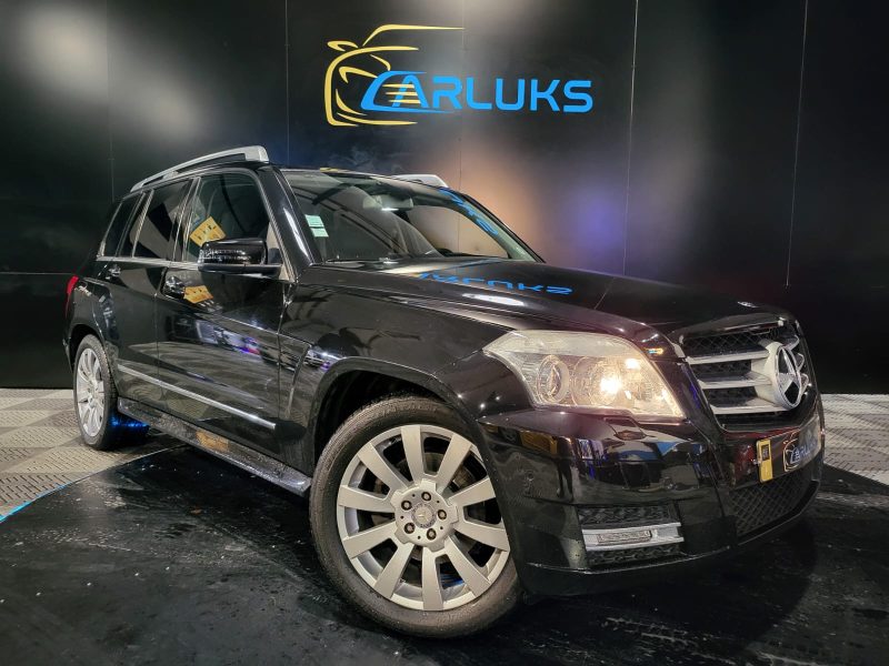 MERCEDES-BENZ GLK 300 V6 231cv 4Matic 7G-Tronic // ANDROID AUTO/SIEGES CHAUFFANT/CAMERA DE RECUL