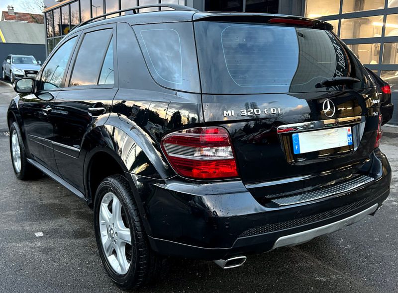 MERCEDES-BENZ CLASSE ML 320D CDI 3.0 V6 224 Cv 4-MATIC / 87 500 Kms BVA 7 TOIT OUVRANT