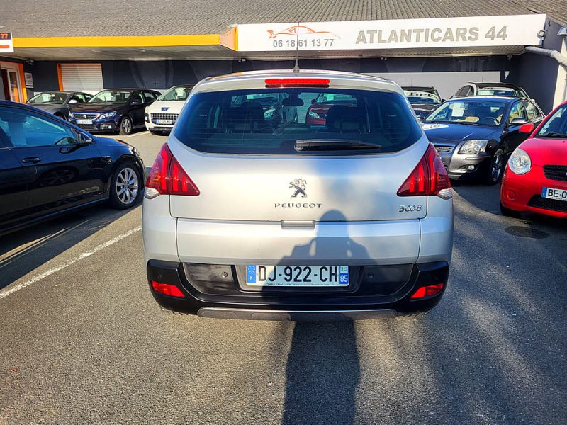 Peugeot 3008 2.0 HDi 163ch FELINE EAT6