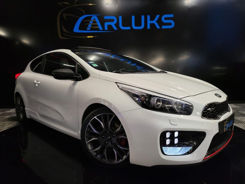 KIA PRO CEE'D 1.6 GT 204cv GT / SIEGE SPORT+VOLANT CHAUFFANT+SIEGE CHAUFFANT+TOIT OUVRANT/