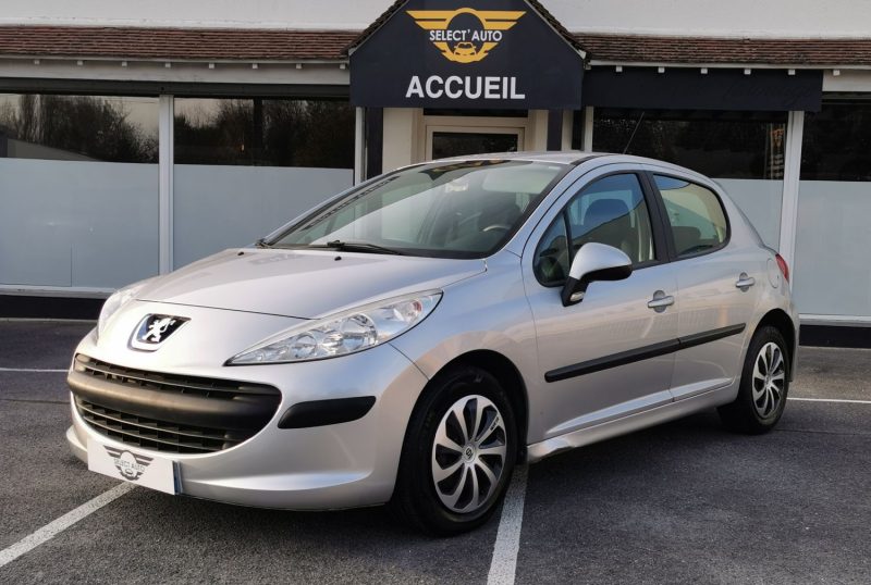 PEUGEOT 207 1.4 HDI 70 