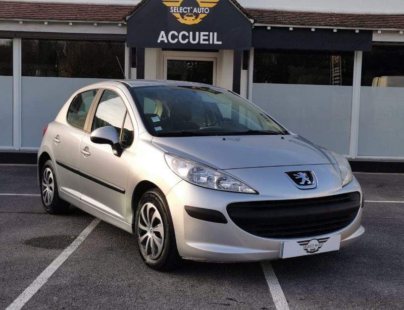 PEUGEOT 207 1.4 HDI 70 