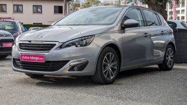 PEUGEOT 308 2017