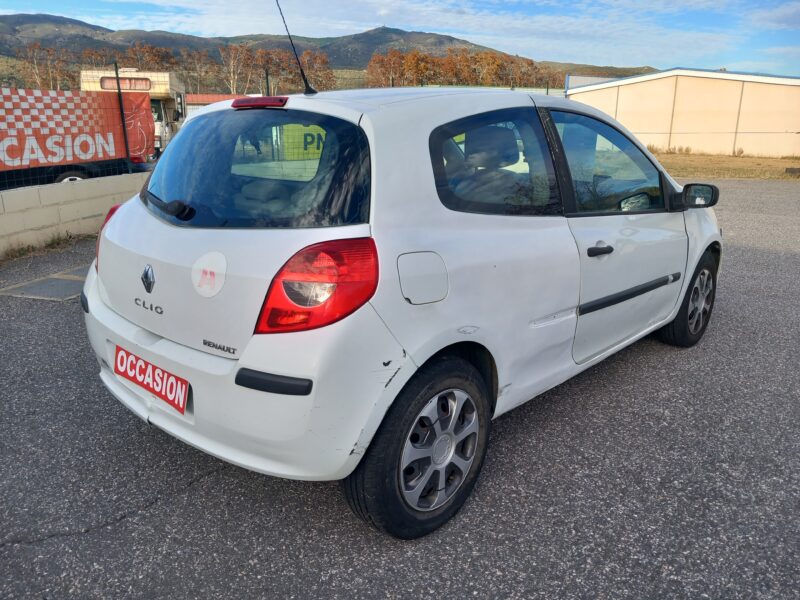 RENAULT CLIO III 2005