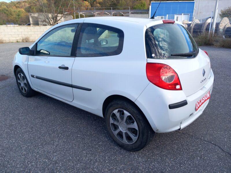 RENAULT CLIO III 2005