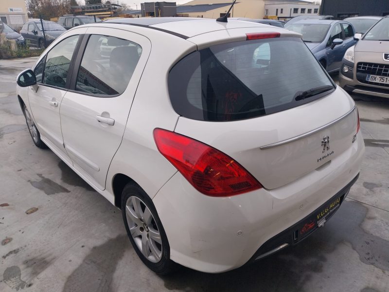 PEUGEOT 308 I 1.6 HDi 112 Allure