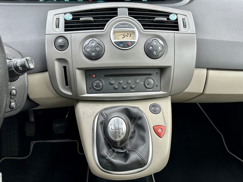 RENAULT SCENIC II 2009