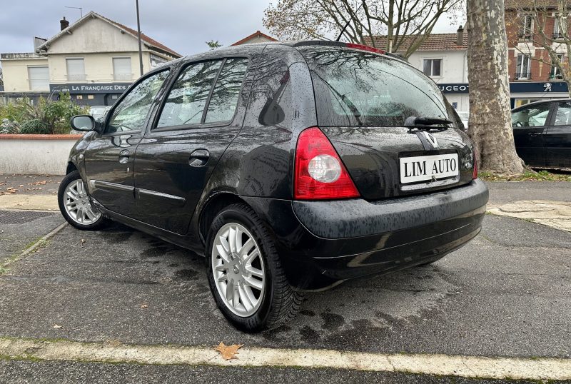 RENAULT CLIO II 2003