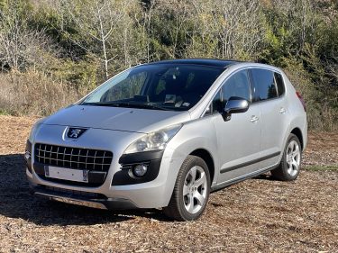 PEUGEOT 3008 1.6 HDi 112 Allure