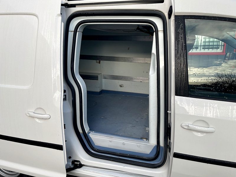 VOLKSWAGEN CADDY IV Camionnette/Monospace 2014