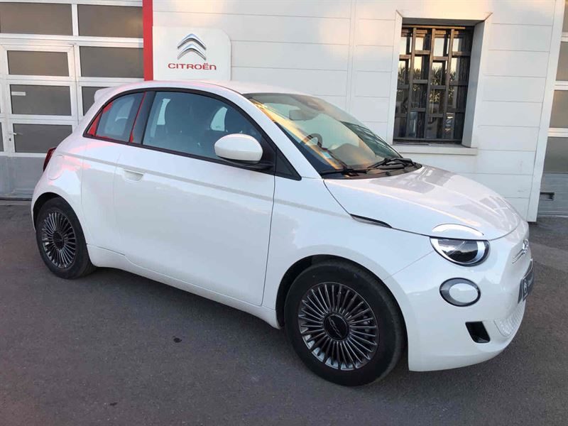 FIAT 500e 3+1 ELEKTRO ICONE PLUS 118CV PACK MAGIC 