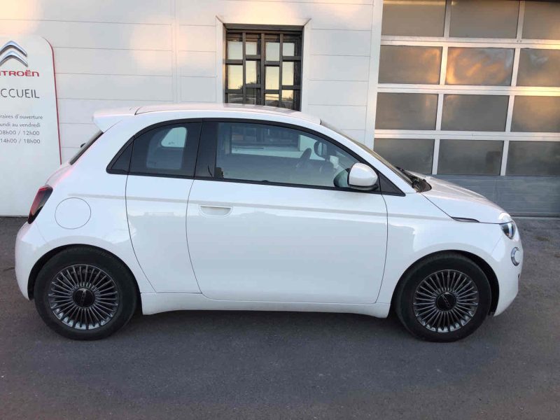 FIAT 500e 3+1 ELEKTRO ICONE PLUS 118CV PACK MAGIC 