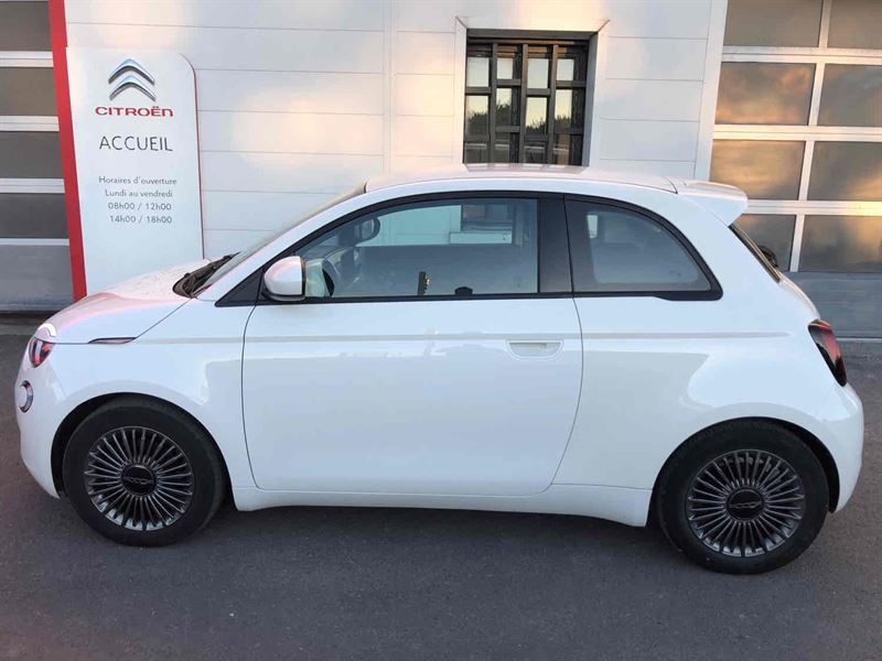 FIAT 500e 3+1 ELEKTRO ICONE PLUS 118CV PACK MAGIC 