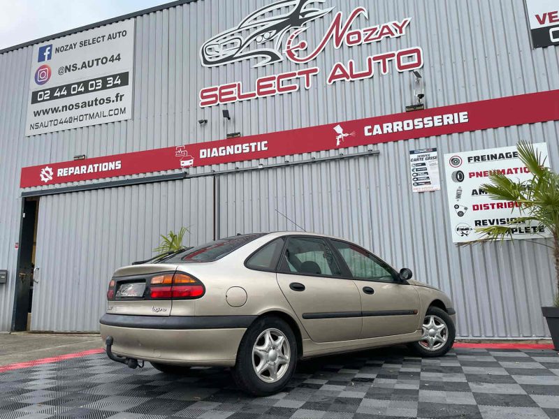 RENAULT LAGUNA I 1998