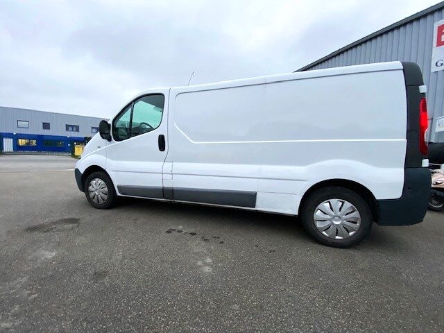 RENAULT TRAFIC II  L2 H1 Camionnette 2013