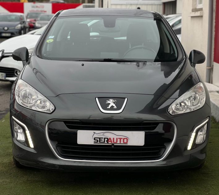 PEUGEOT 308 2013