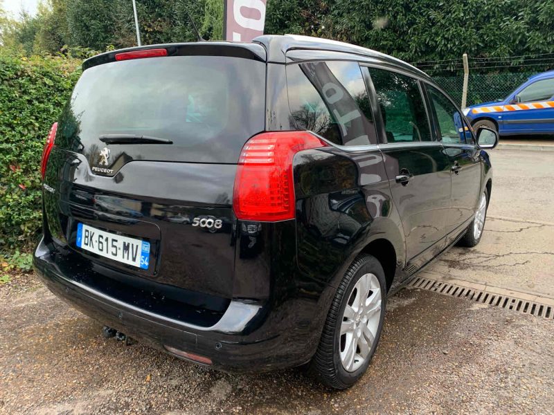 PEUGEOT 5008 2.0HDI 163CV