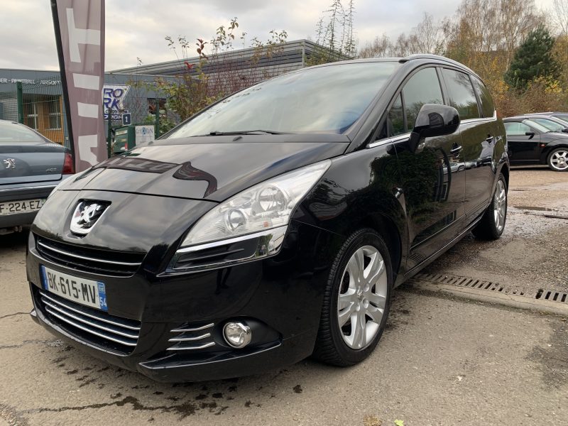 PEUGEOT 5008 2.0HDI 163CV