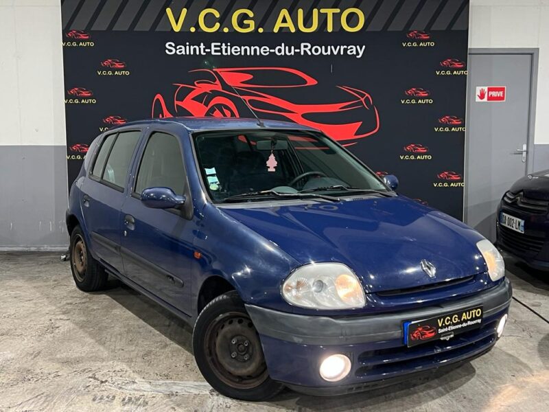 RENAULT CLIO II 2001