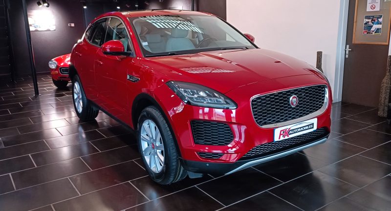 JAGUAR E-PACE S 2.0D 150cv BVM6 2.0 D 150cv S avec toit pano, cuir, coffre électrique...