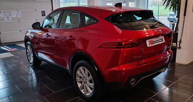 JAGUAR E-PACE S 2.0D 150cv BVM6 2.0 D 150cv S avec toit pano, cuir, coffre électrique...