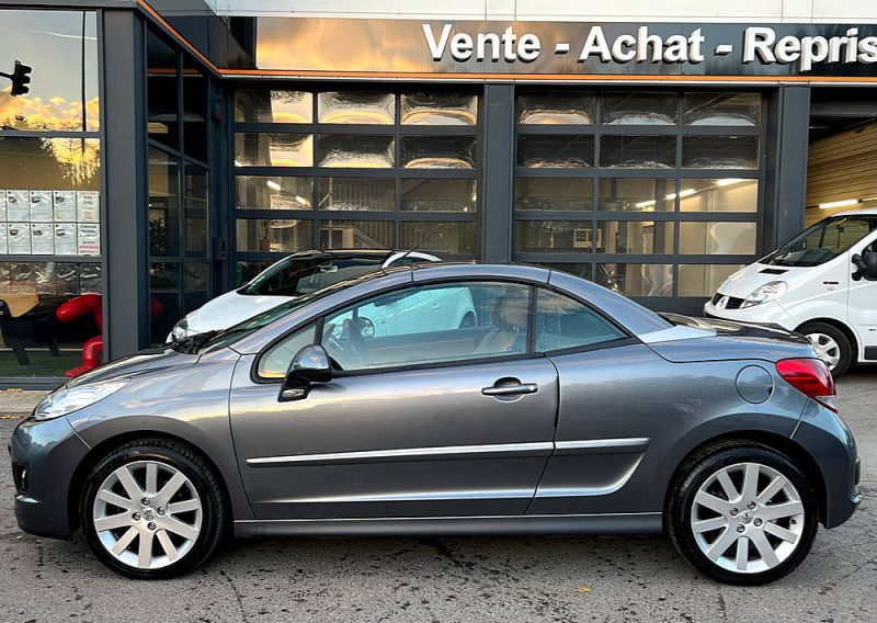 PEUGEOT 207 CC PHASE 2 Finition FELINE 1.6 VTI 120 Cv 72 700 Kms BOITE AUTO CUIR GPS - GARANTIE 1 AN