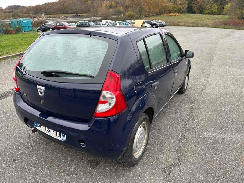 DACIA SANDERO 2011