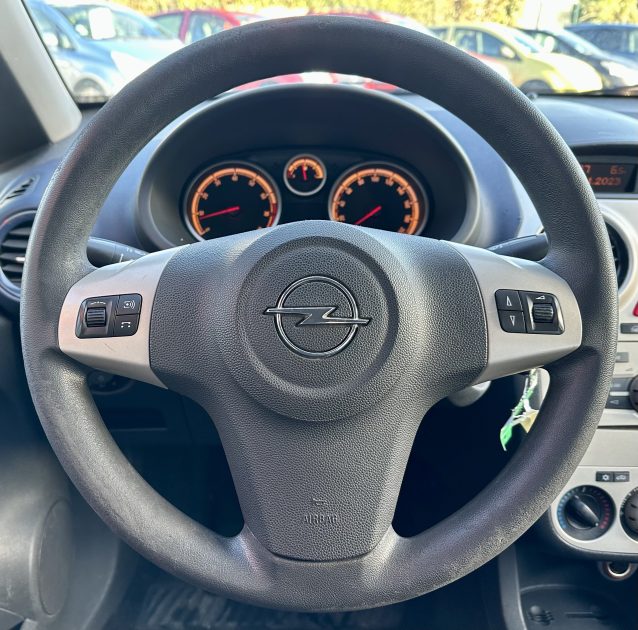 OPEL CORSA D 2008