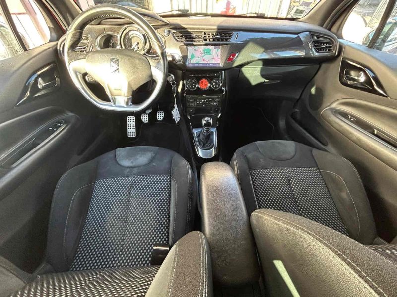 CITROEN DS3 2011