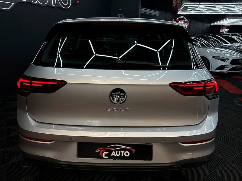 VOLKSWAGEN GOLF VIII 2020