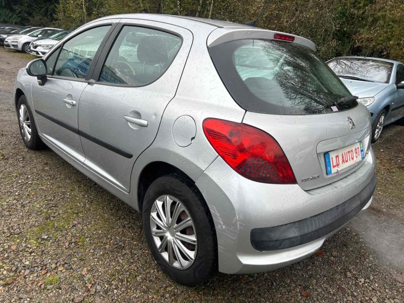 PEUGEOT 207 2007