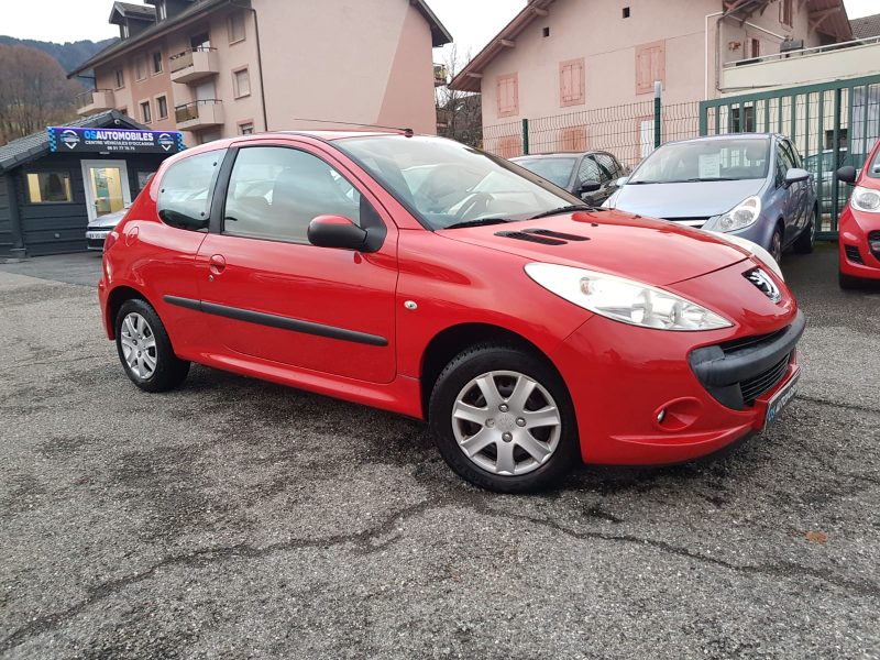 PEUGEOT  206+ 1.1i 60CV TRENDY