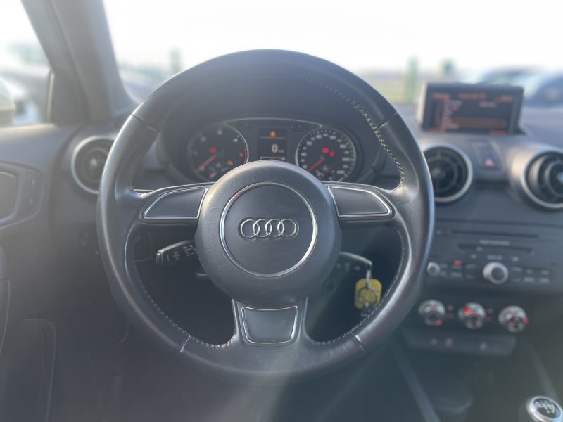 AUDI A1 2012