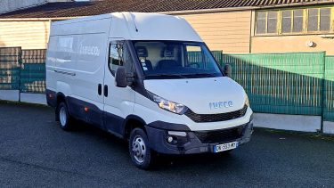  IVECO DAILY FOURGON 3.0 145ch 5T2 H3