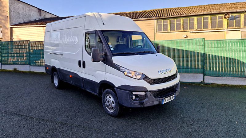  IVECO DAILY FOURGON 3.0 145ch 5T2 H3