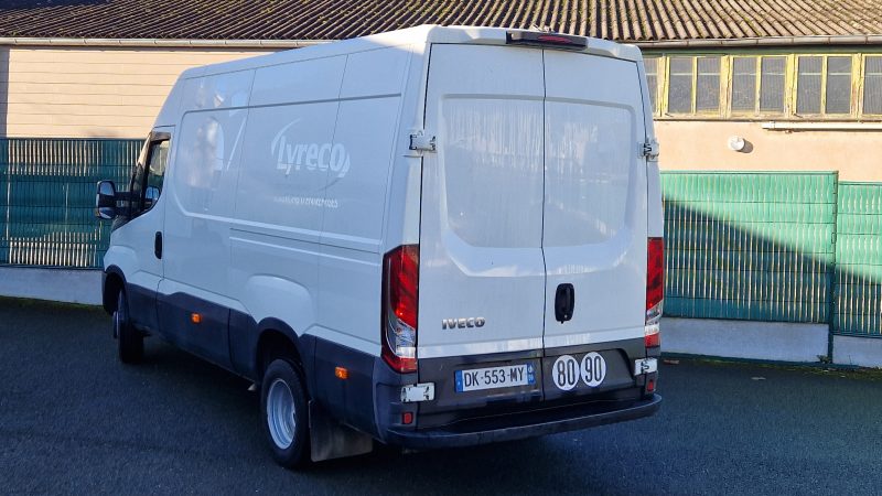  IVECO DAILY FOURGON 3.0 145ch 5T2 H3