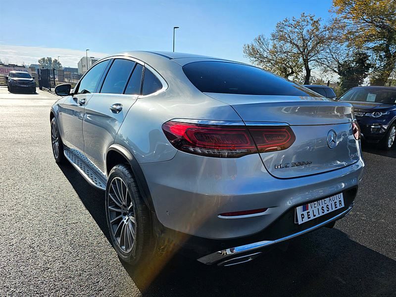 MERCEDES GLC coupé 220d 4-matic 194cv AMG