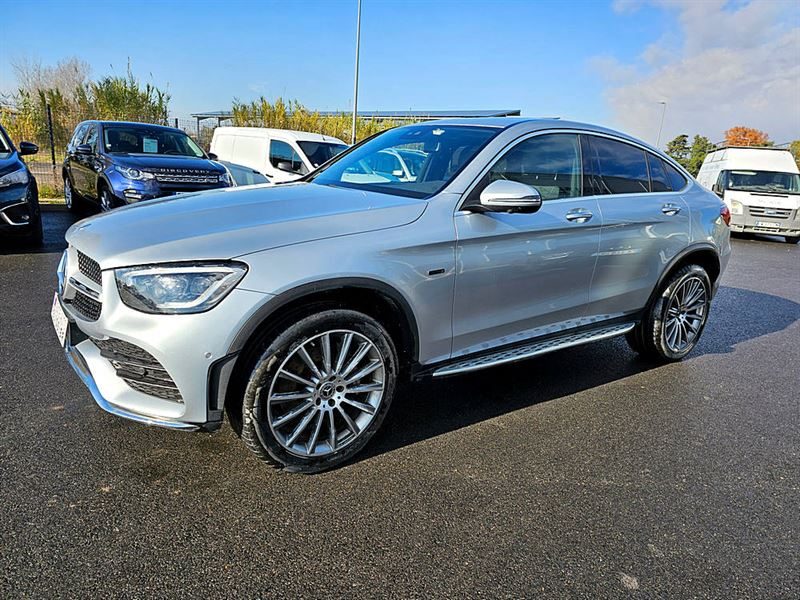 MERCEDES GLC coupé 220d 4-matic 194cv AMG